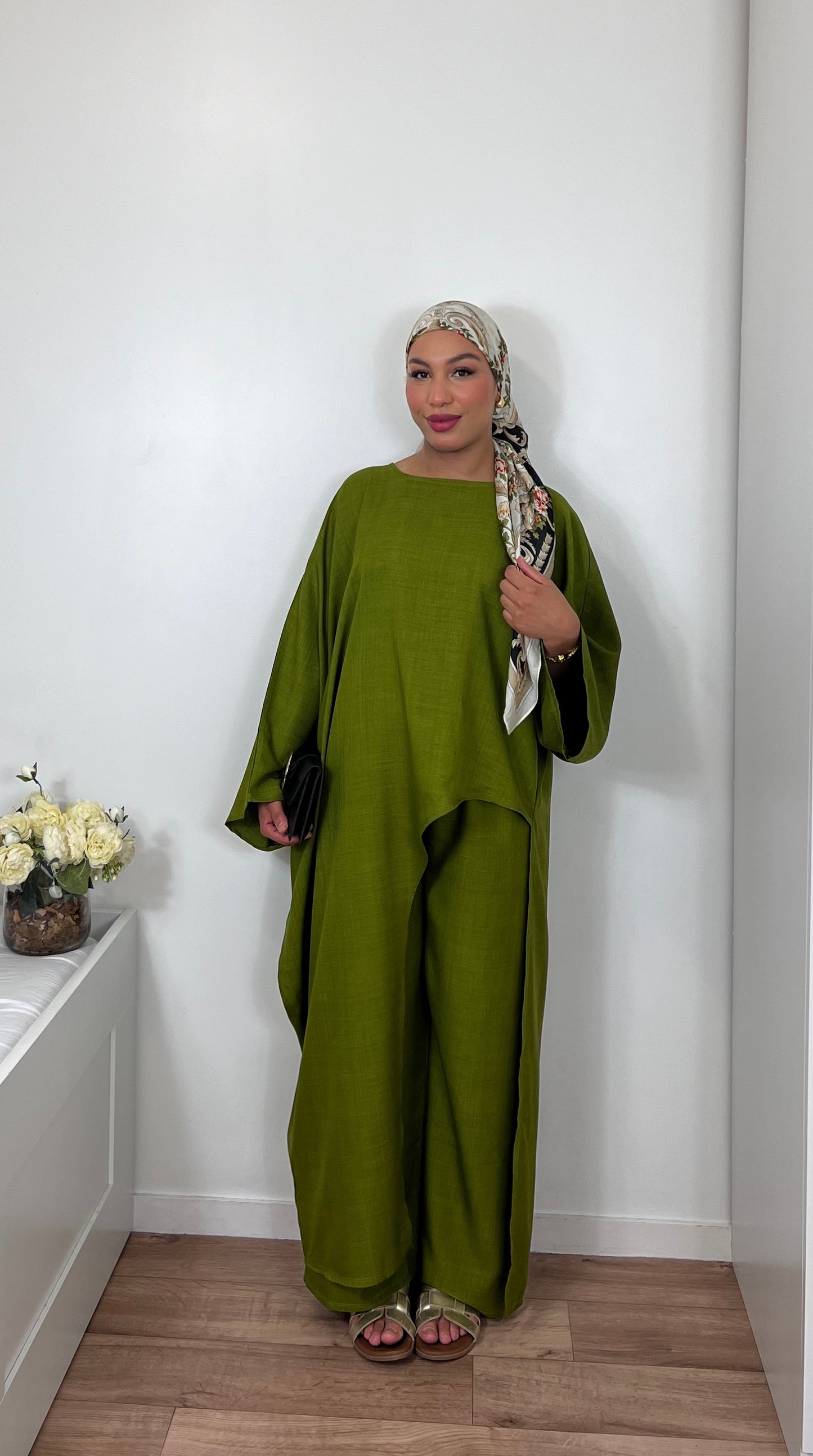 Ensemble Alena olive – Tunique fluide et pantalon élégant pour femme voilée