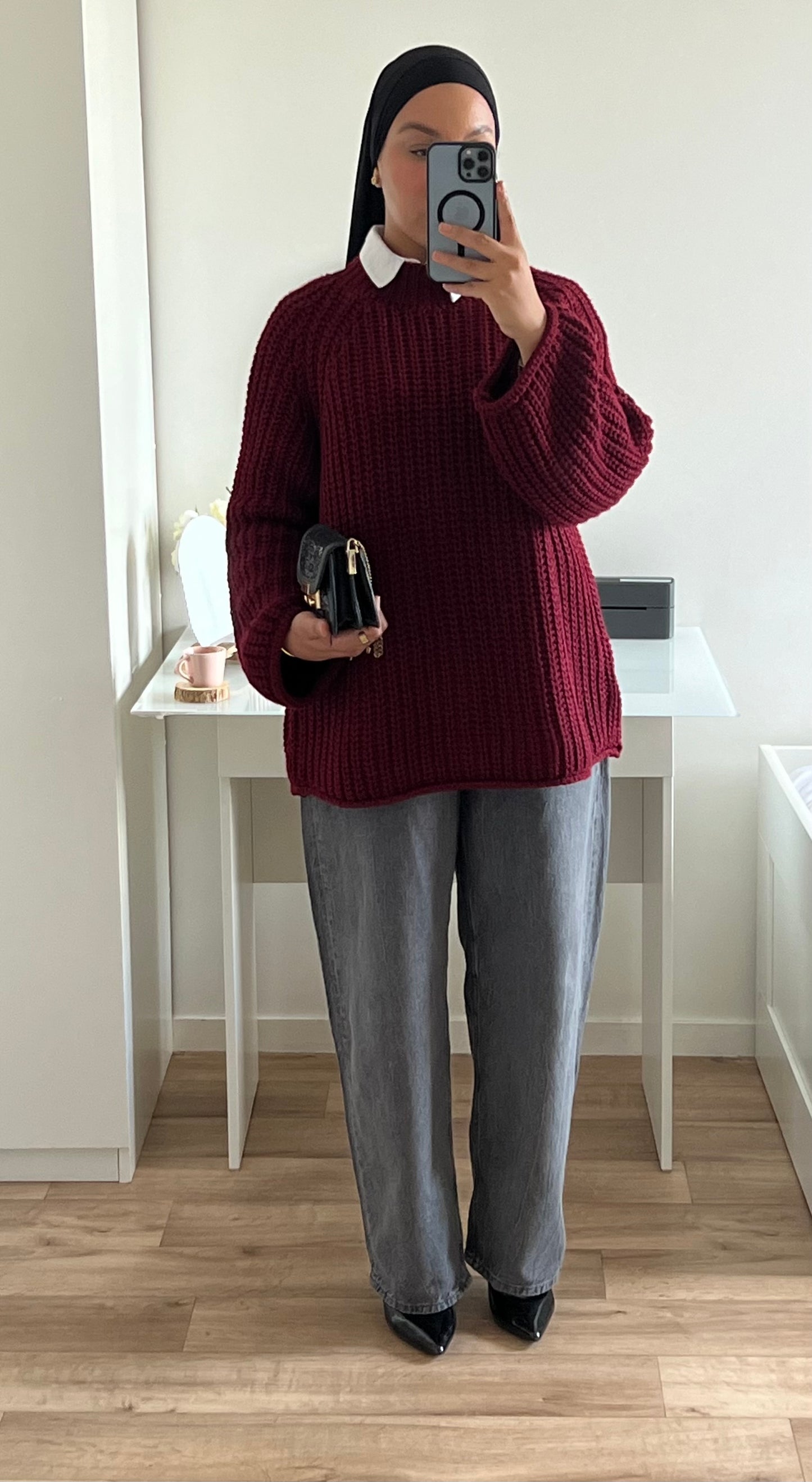 Jessy Sweater
