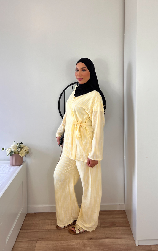 Ensemble rayé à nouer – Légèreté & élégance