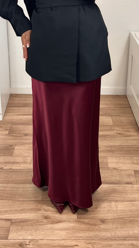 Jupe longue en satin