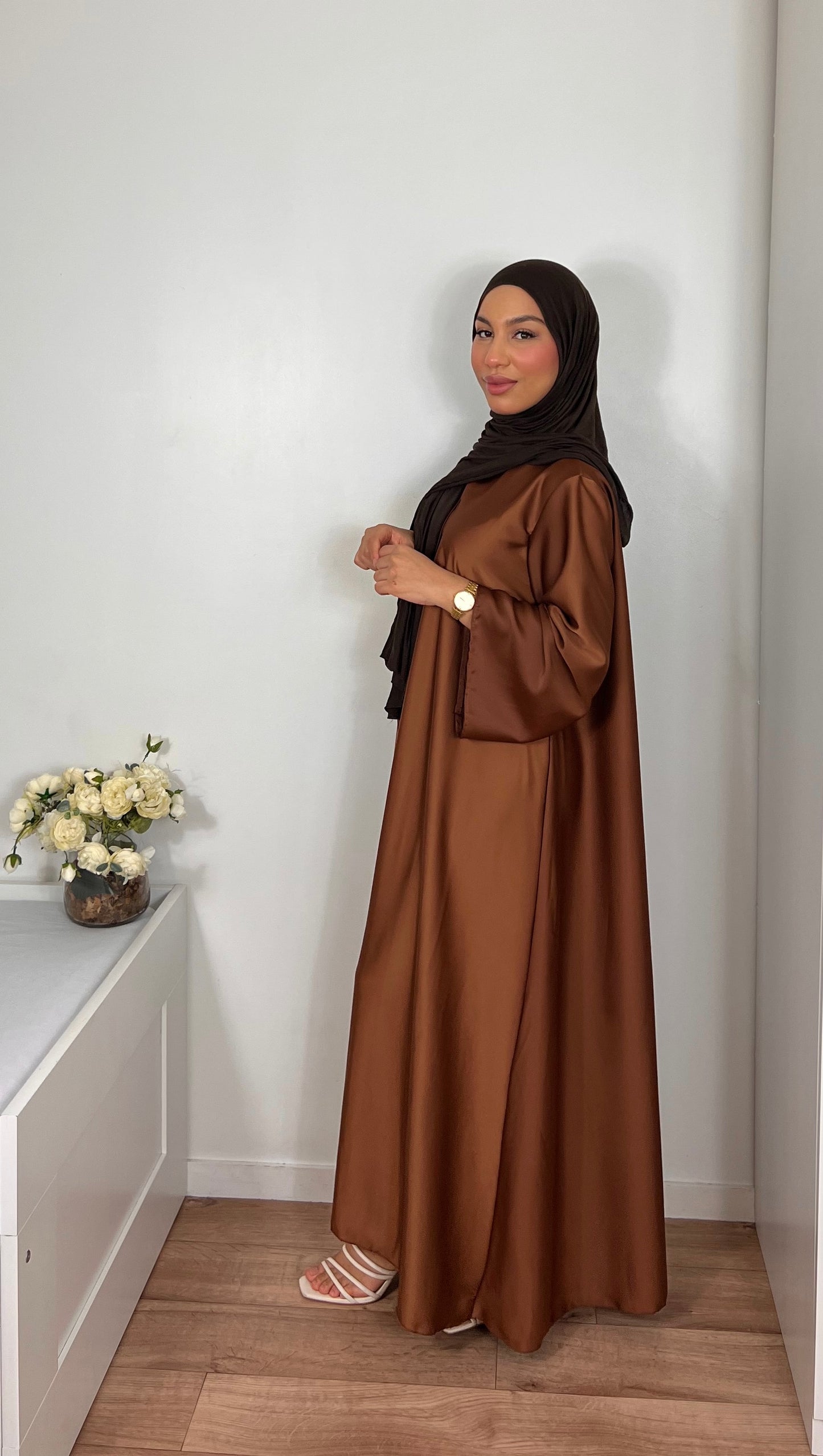 Abaya Feryel