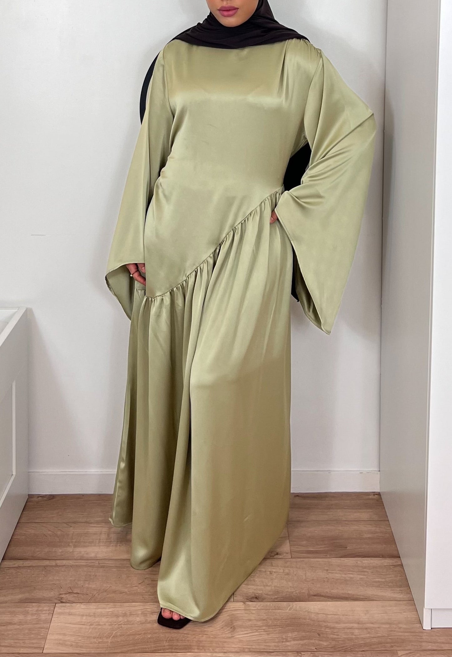 Robe longue satinée [ GAMME PREMIUM]