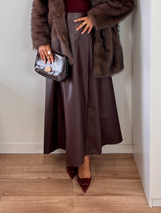 Jupe évasée en similicuir