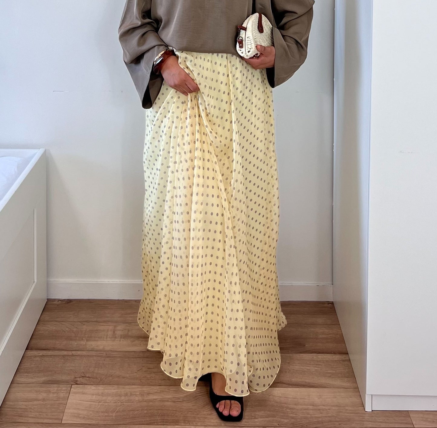Jupe longue asymétrique à pois