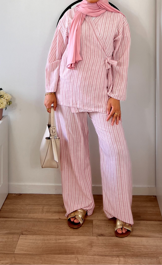 Ensemble rayé à nouer – Légèreté & élégance